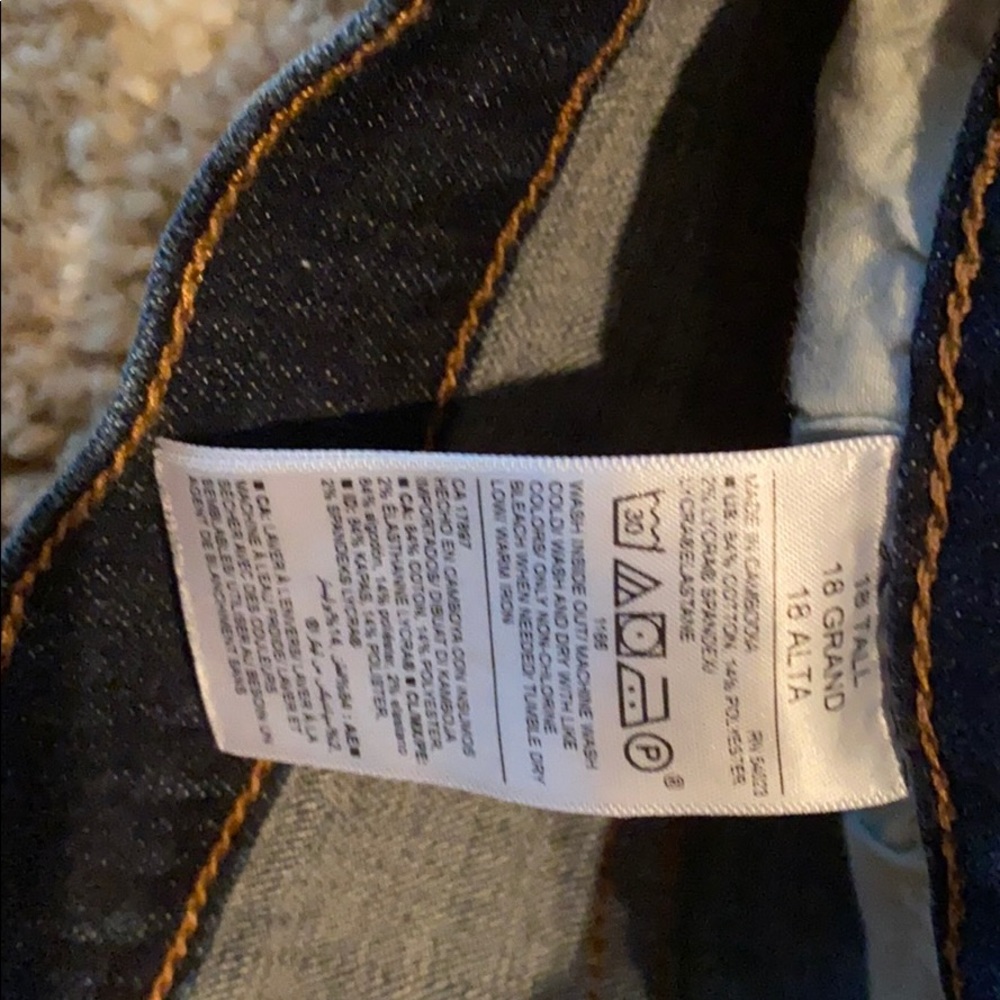Jeans - Picture 3 of 4